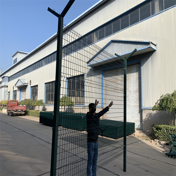 钢筋围界焊接网图片4