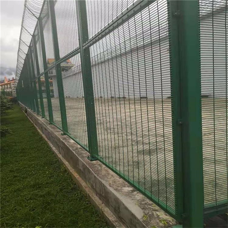 警戒处防爬隔离网