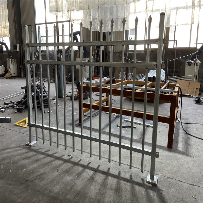 铸铁围墙护栏图片4