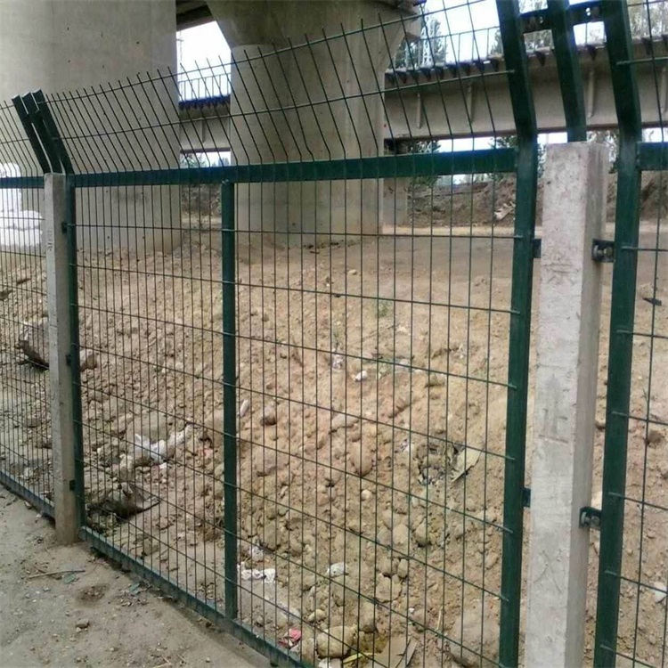 桥下安全防护围栏图片3