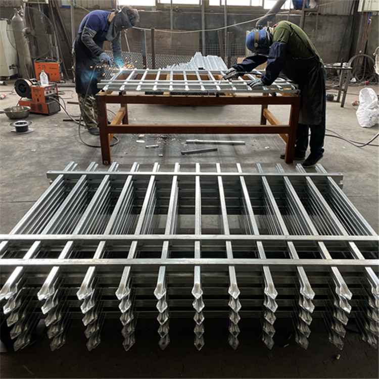 方管组装栅栏图片3