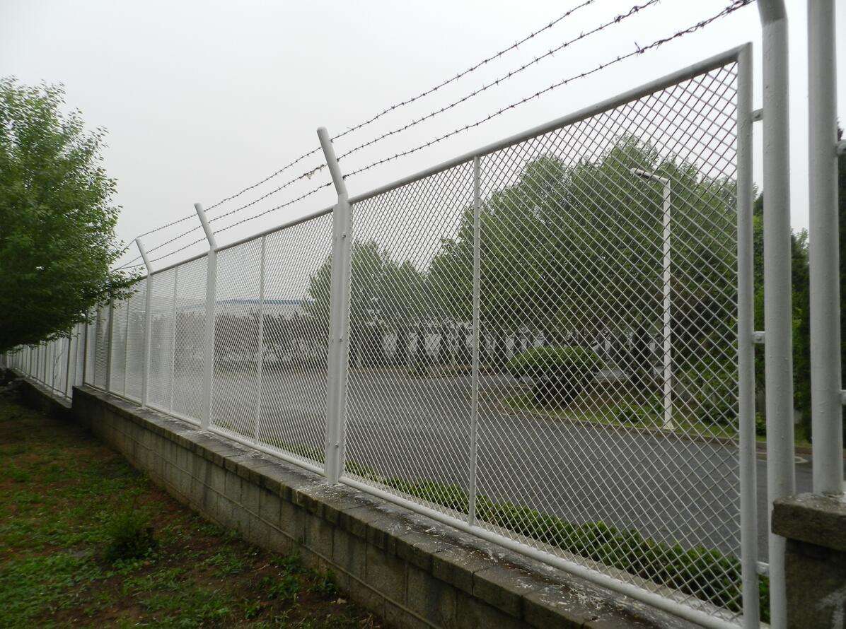 海关保税区围网图片4