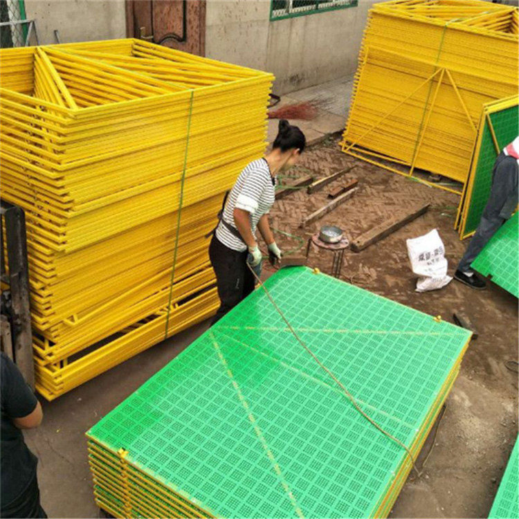 建筑工程爬架网图片4