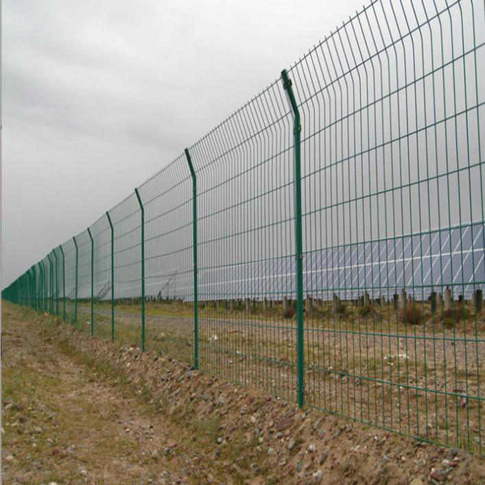 光伏发电站围栏网图片4