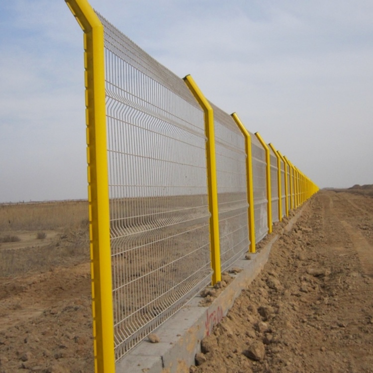 桃形立柱围栏网图片2