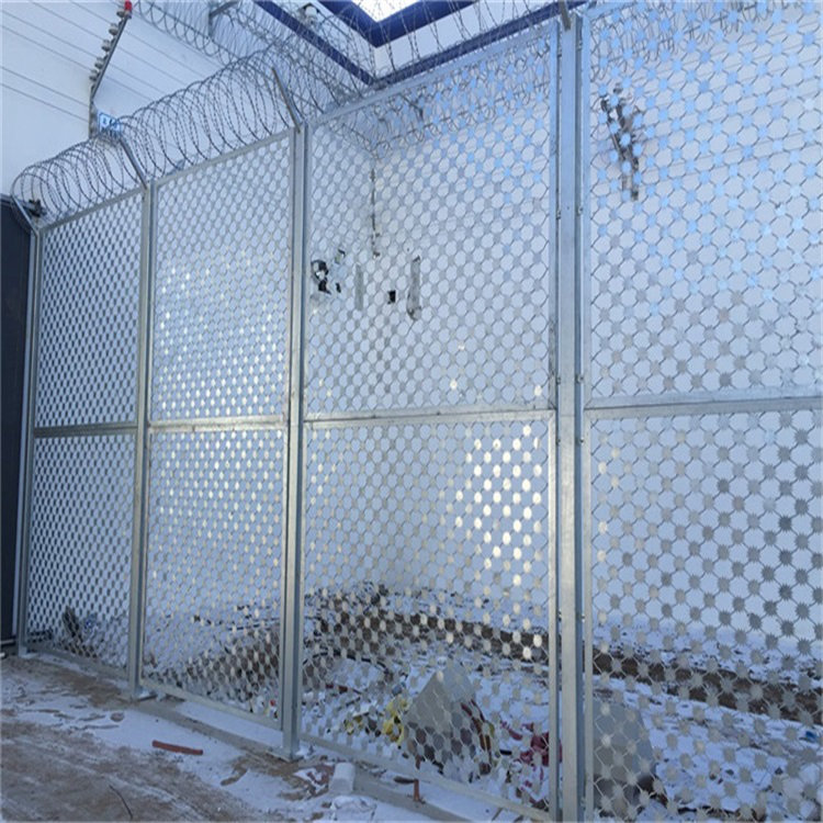 太阳花隔离钢网墙图片3