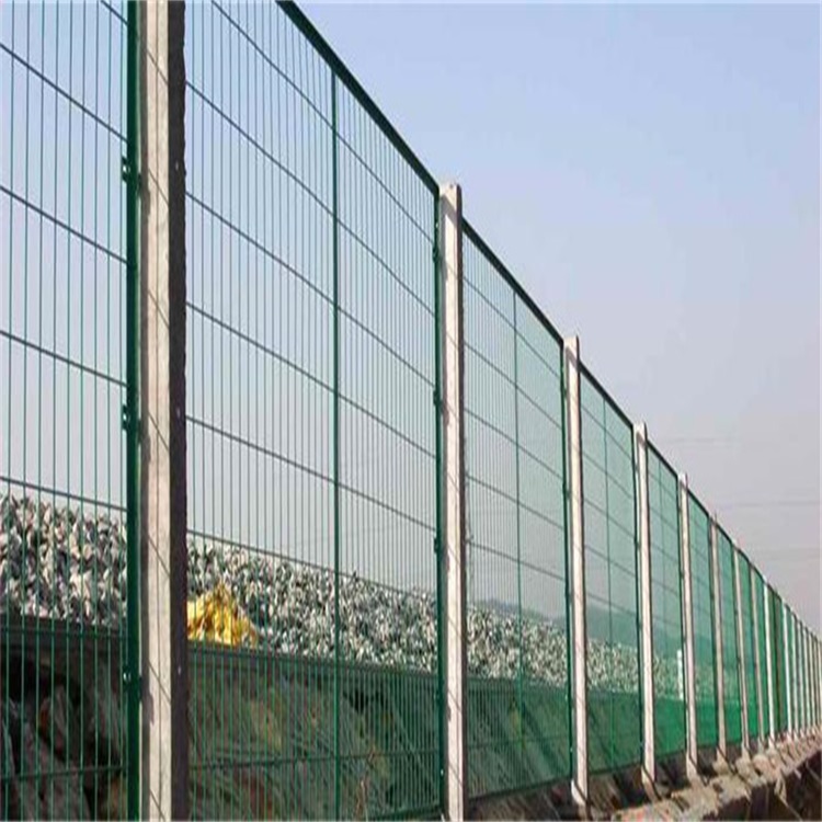 铁路护栏网图片4